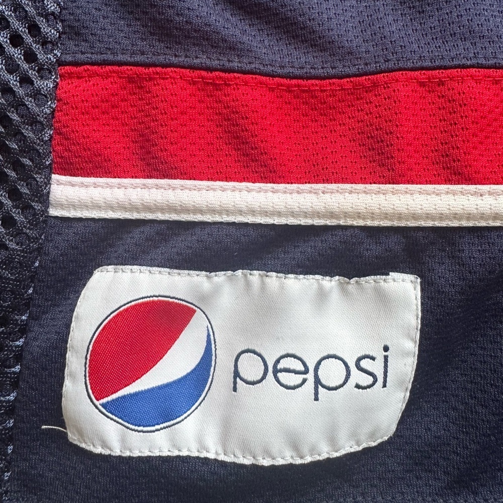 Pepsi 2010 Stanley Cup Playoffs NHL Hockey Jersey Size: L - Picture 4 of 5